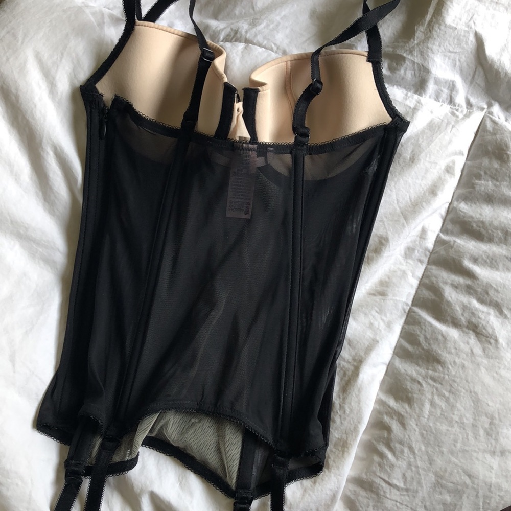 Victorias Secret Lingerie Set - Picture 7 of 10